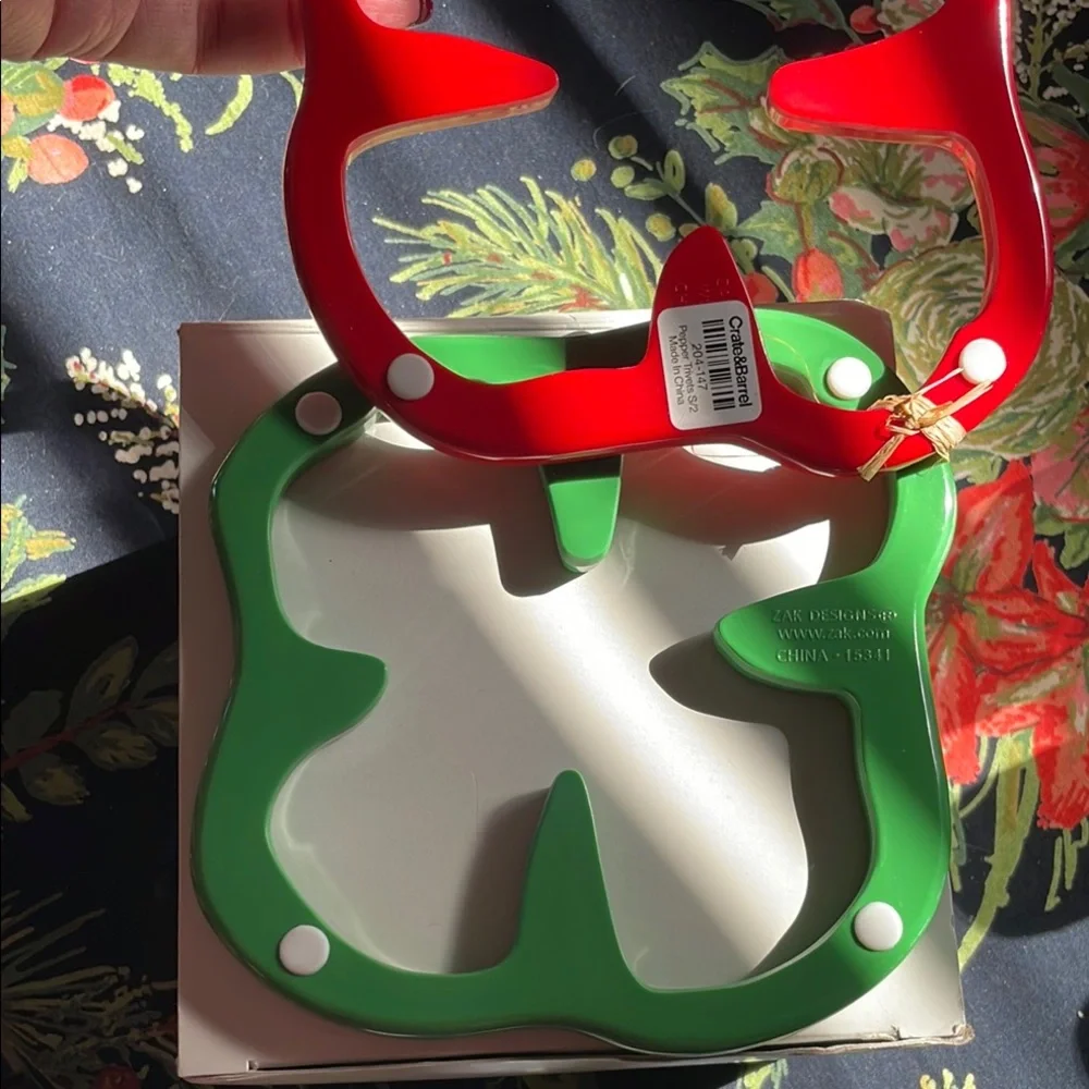 Crate & Barrel Pepper Trivets Set